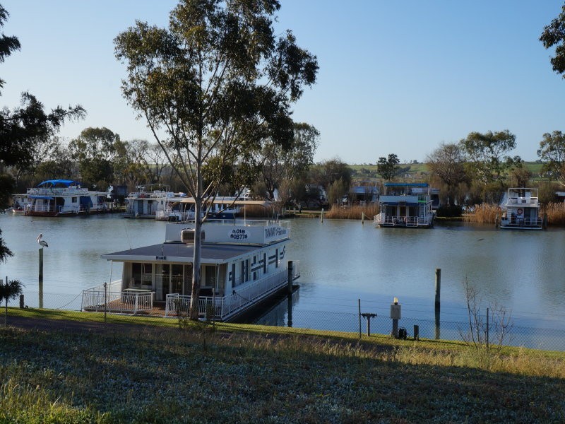 18 Riverglen Drive, Riverglen SA 5253