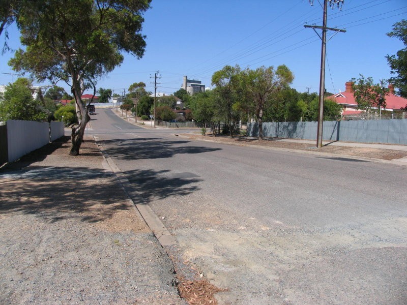 3 Elizabeth Street, Murray Bridge SA 5253