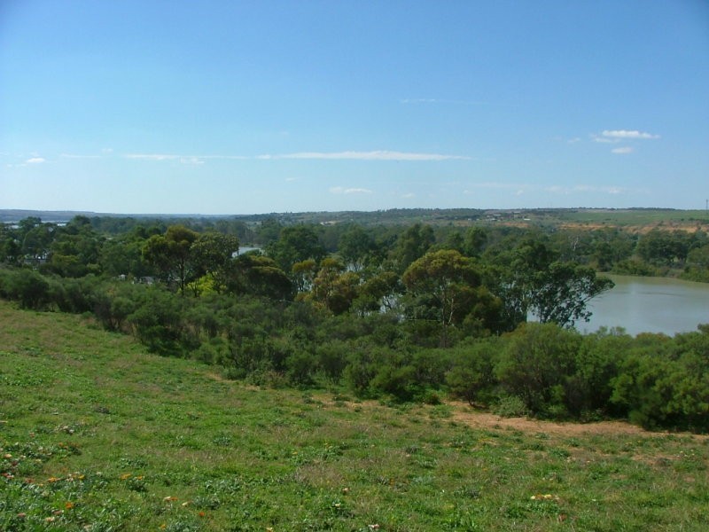 664/664 Esplanade, Mannum SA 5238
