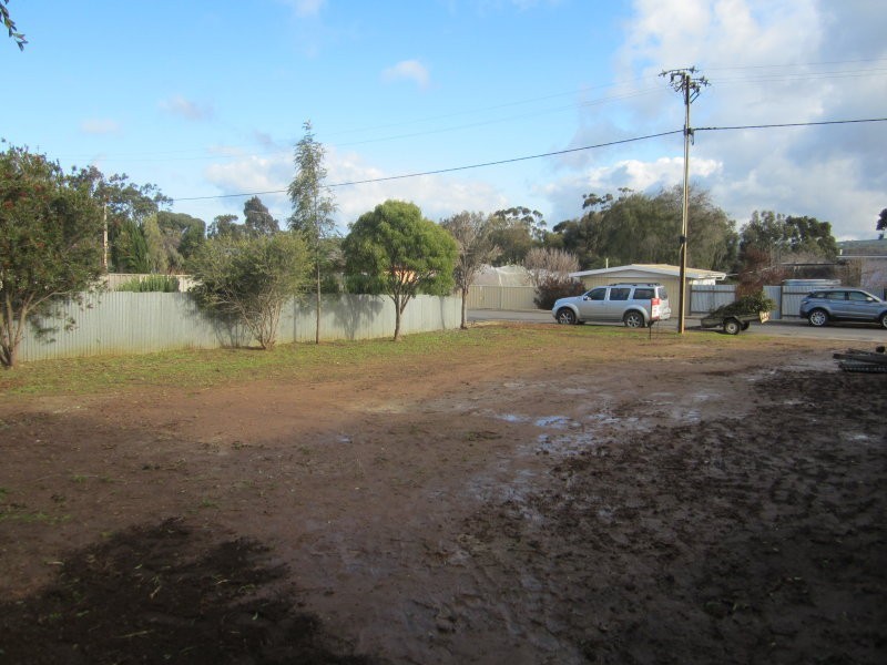 51 Way Street, Strathalbyn SA 5255