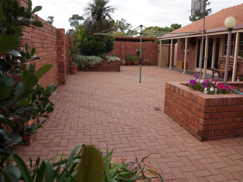 56 Old Swanport Road, Murray Bridge SA 5253