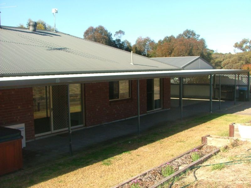 6 White Road, White Hill SA 5253