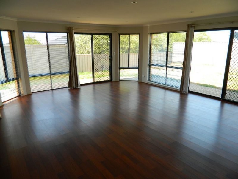 4 Melaleuca Way, Murray Bridge SA 5253