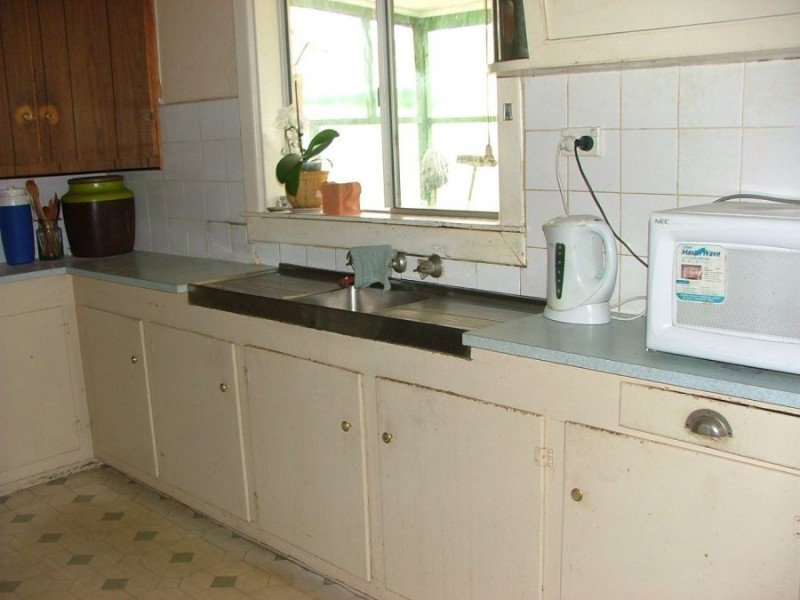 12 First, Murray Bridge SA 5253