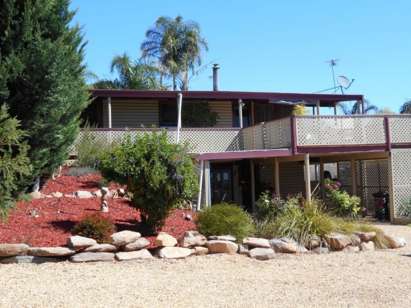 5 Derwent Avenue, Murray Bridge SA 5253