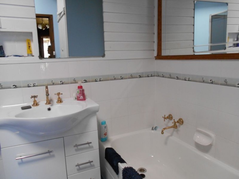 5 Derwent Avenue, Murray Bridge SA 5253