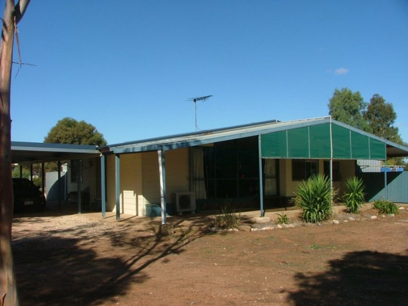 19 Strauss, Monarto South SA 5254