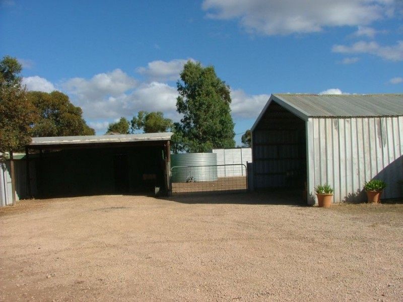 19 Strauss, Monarto South SA 5254