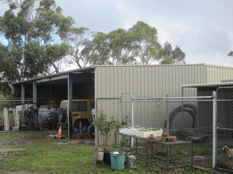 193 Paris Creek Road, Meadows SA 5201