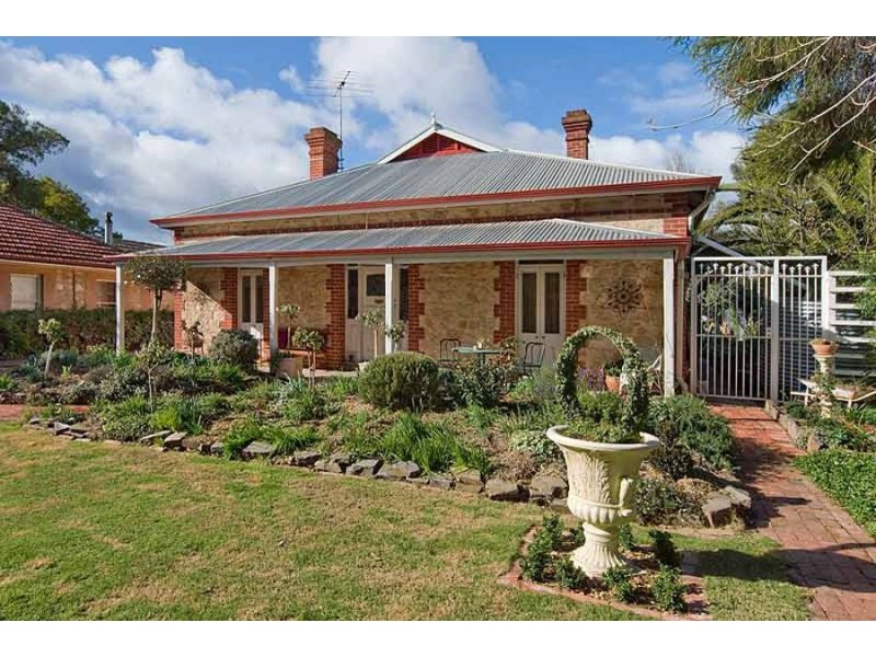 94 Adelaide Road, Murray Bridge SA 5253