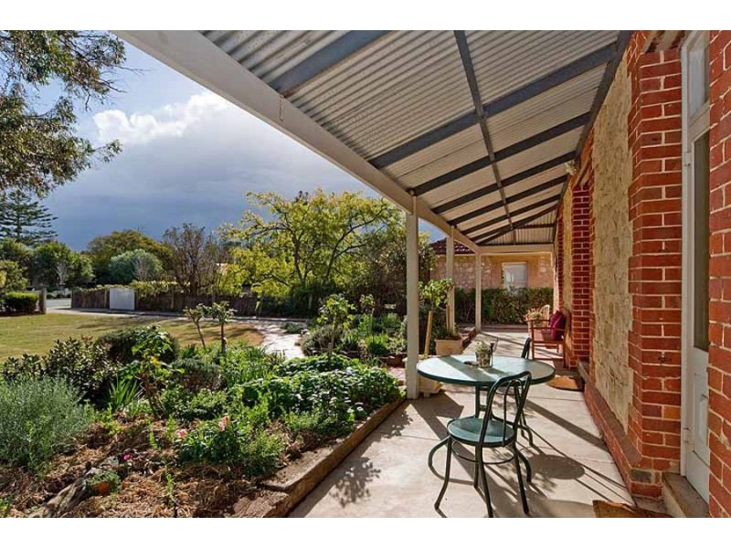 94 Adelaide Road, Murray Bridge SA 5253