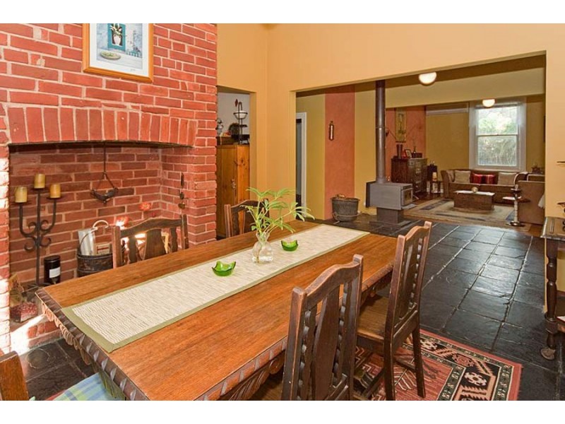 94 Adelaide Road, Murray Bridge SA 5253