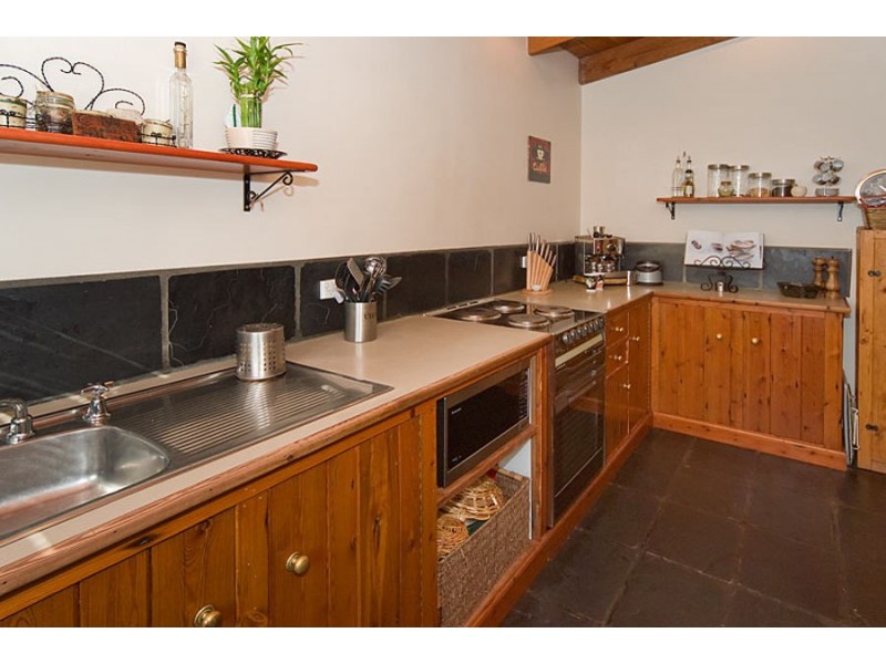 94 Adelaide Road, Murray Bridge SA 5253