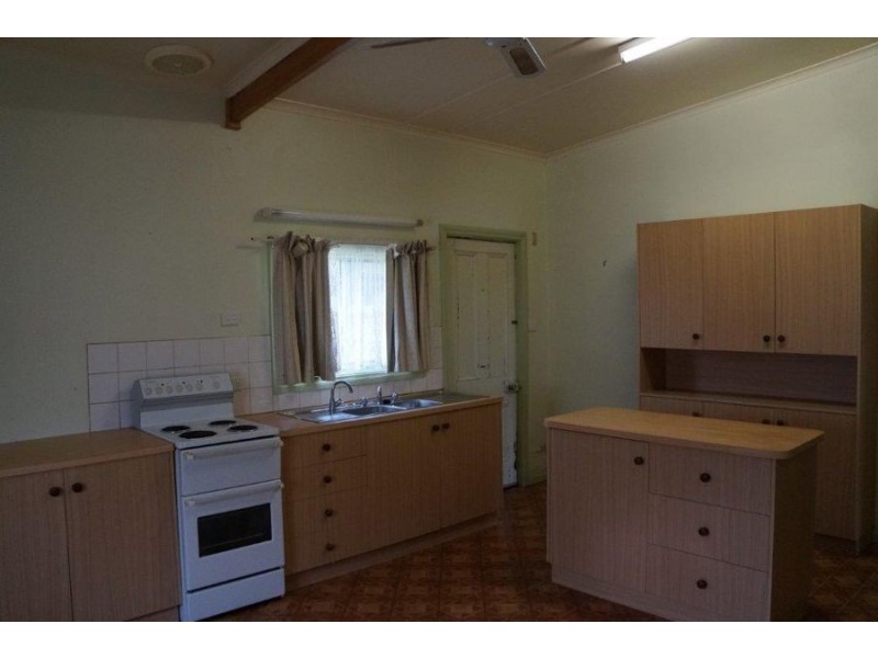 22 Standen Street, Murray Bridge SA 5253