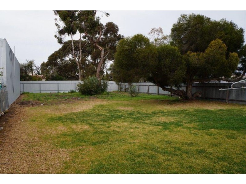 22 Standen Street, Murray Bridge SA 5253