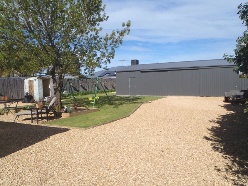 22 Charles Street, Murray Bridge SA 5253