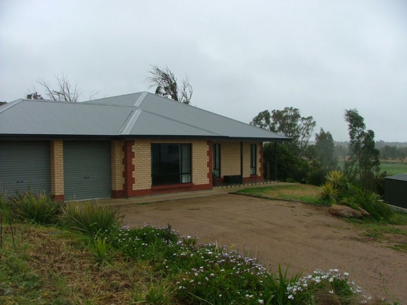 2 John Crt, Murray Bridge SA 5253