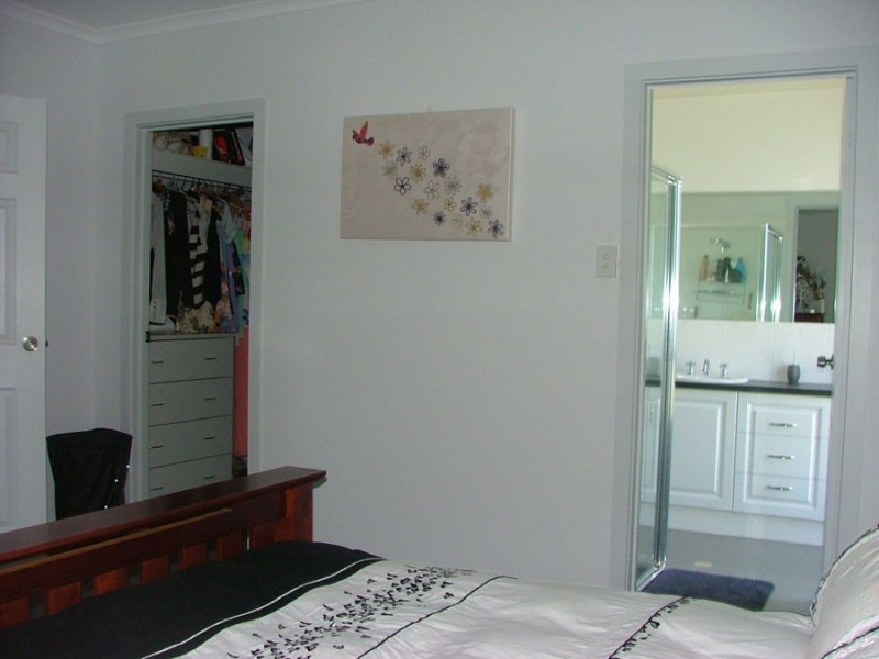 2 John Crt, Murray Bridge SA 5253