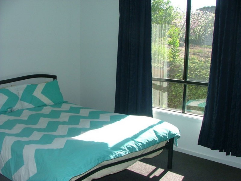 2 John Crt, Murray Bridge SA 5253