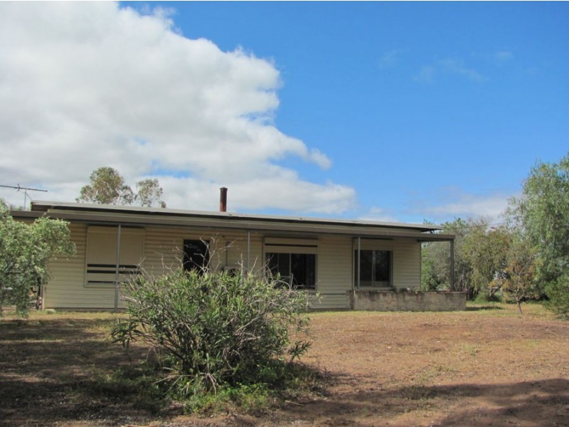 31 Golf Course Road, Tailem Bend SA 5260