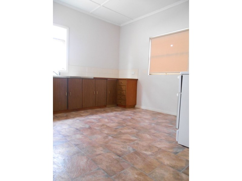 2/220 Avoca Dell Drive, Murray Bridge SA 5253