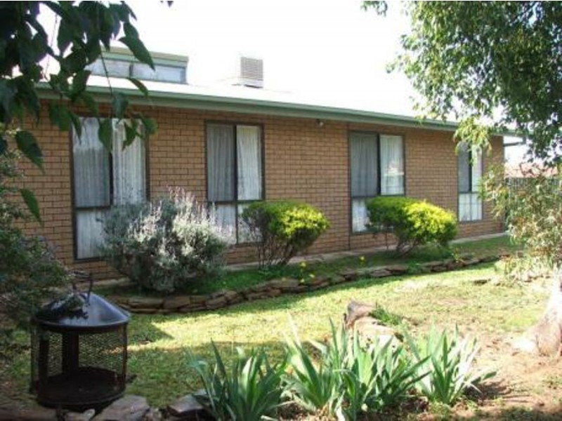 32 Tumbella Drive, Murray Bridge SA 5253