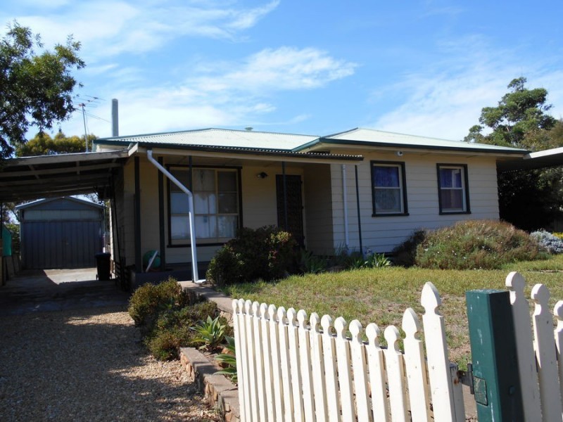 8 Cedar Avenue, Murray Bridge SA 5253