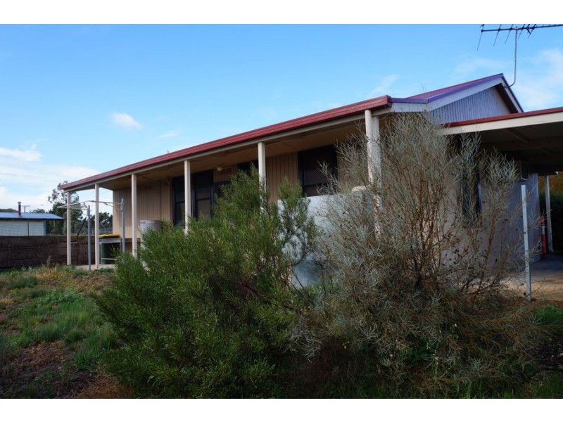 89A Alma Avenue, Murray Bridge SA 5253