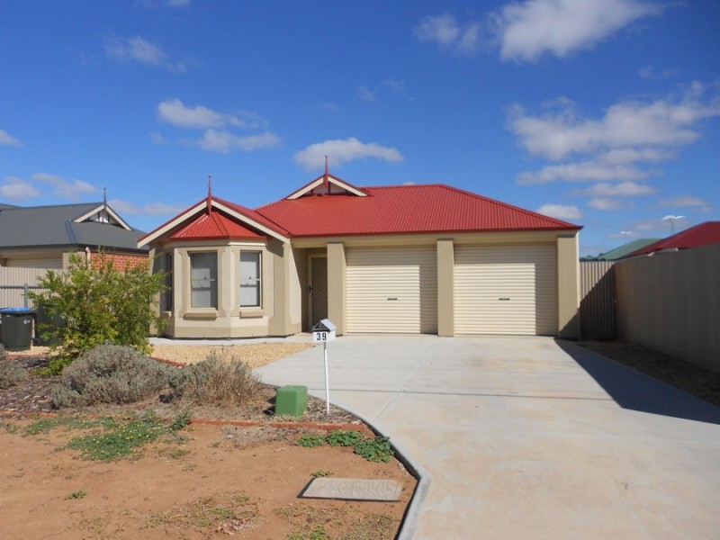 39 Hume Avenue, Murray Bridge SA 5253