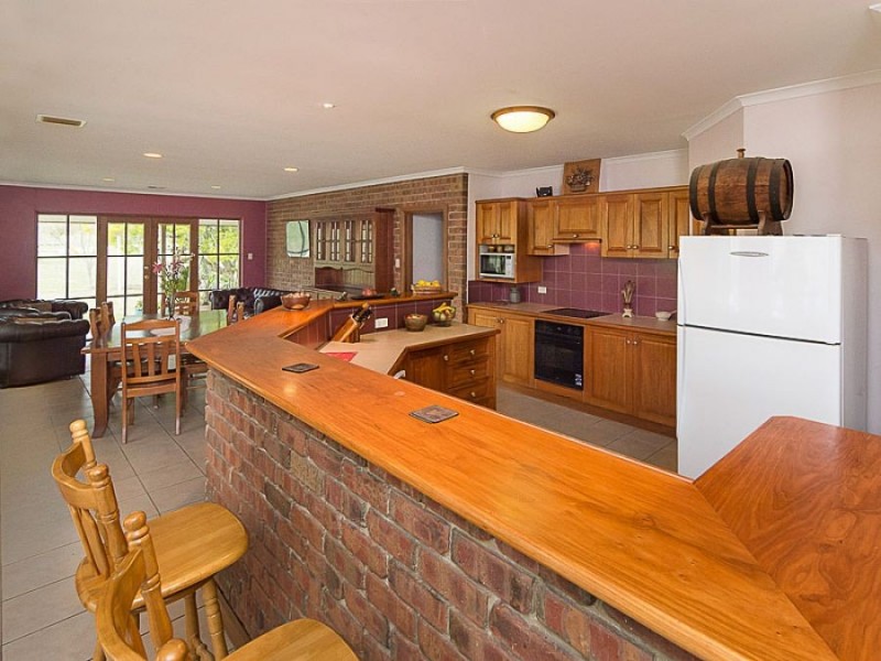 193 Paris Creek Road, Paris Creek SA 5201