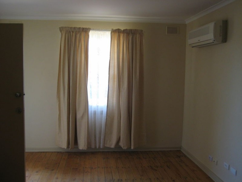 69 Gail Cresent, Murray Bridge SA 5253