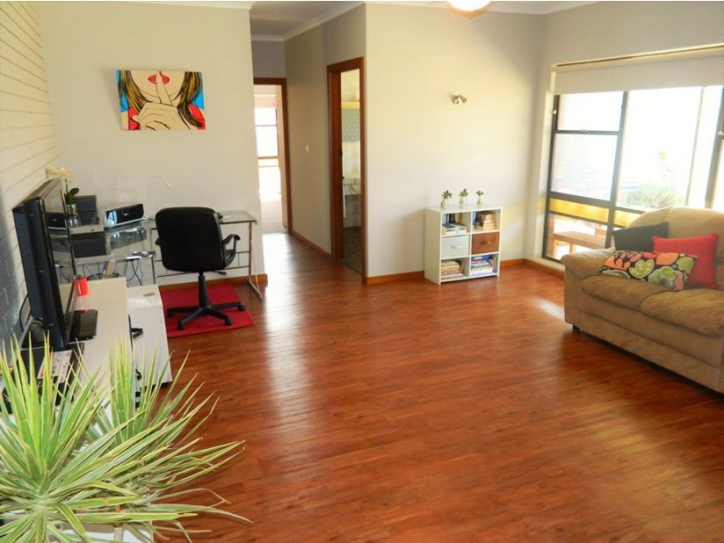 18 Edinburgh Street, Murray Bridge SA 5253