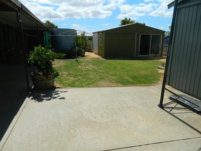 18 Edinburgh Street, Murray Bridge SA 5253
