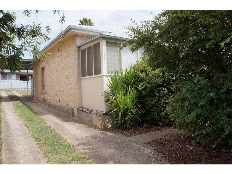 70 McHenry Street, Murray Bridge SA 5253