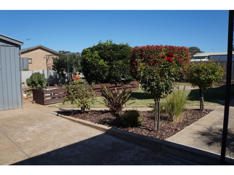 11 Long Island Road, Murray Bridge SA 5253