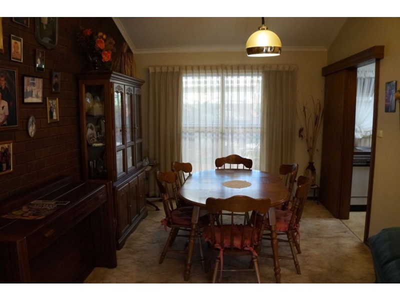 11 Long Island Road, Murray Bridge SA 5253