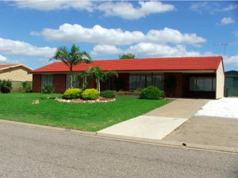 11 Edinburgh Road, Murray Bridge SA 5253