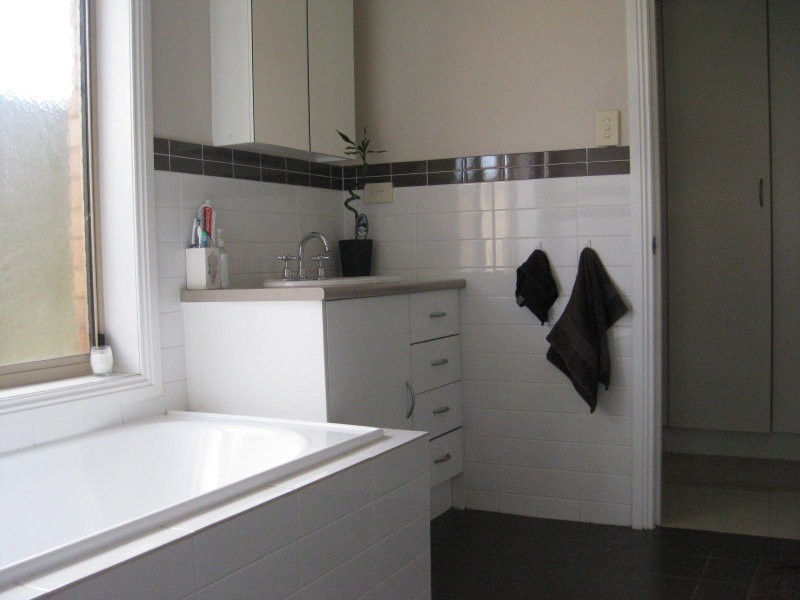 5B Forest Drive, Murray Bridge SA 5253