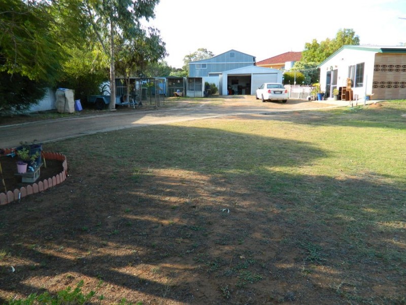 2 Leigh Street, Murray Bridge SA 5253