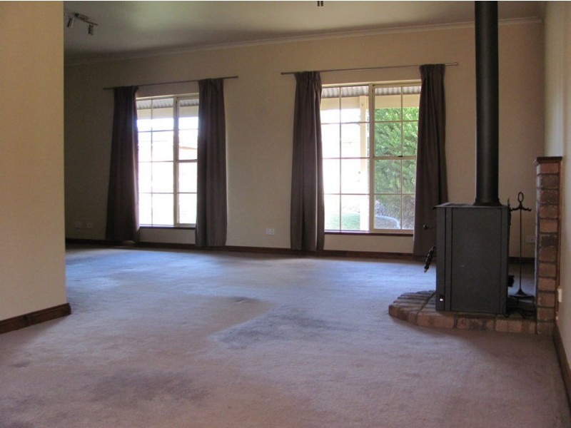 22 Carsten Drive, Murray Bridge SA 5253