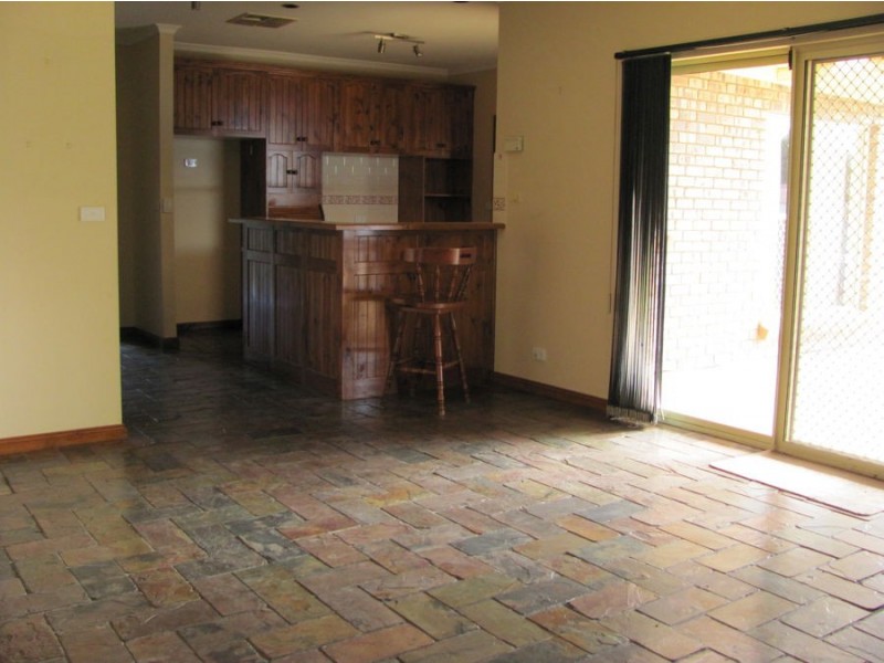 22 Carsten Drive, Murray Bridge SA 5253