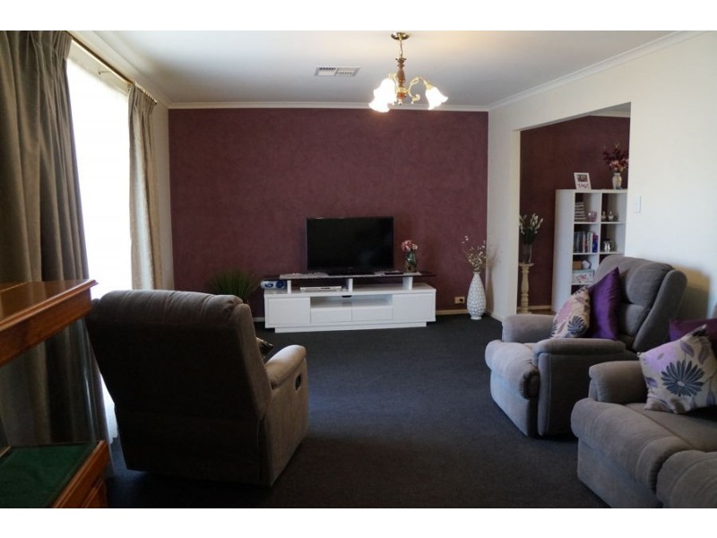 4 Tumut Road, Murray Bridge SA 5253