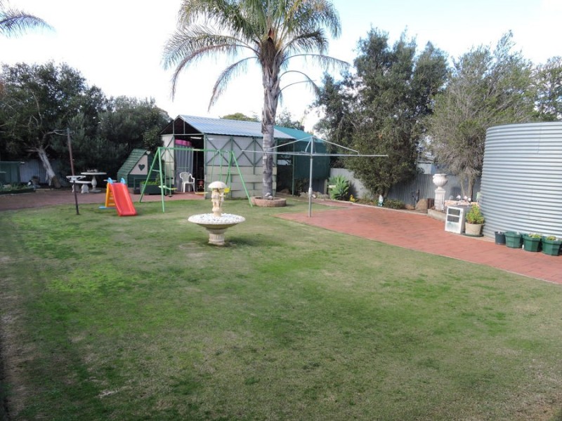 20 Zerna, Murray Bridge SA 5253