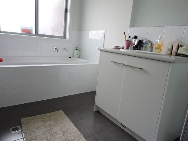 11 James, Murray Bridge SA 5253