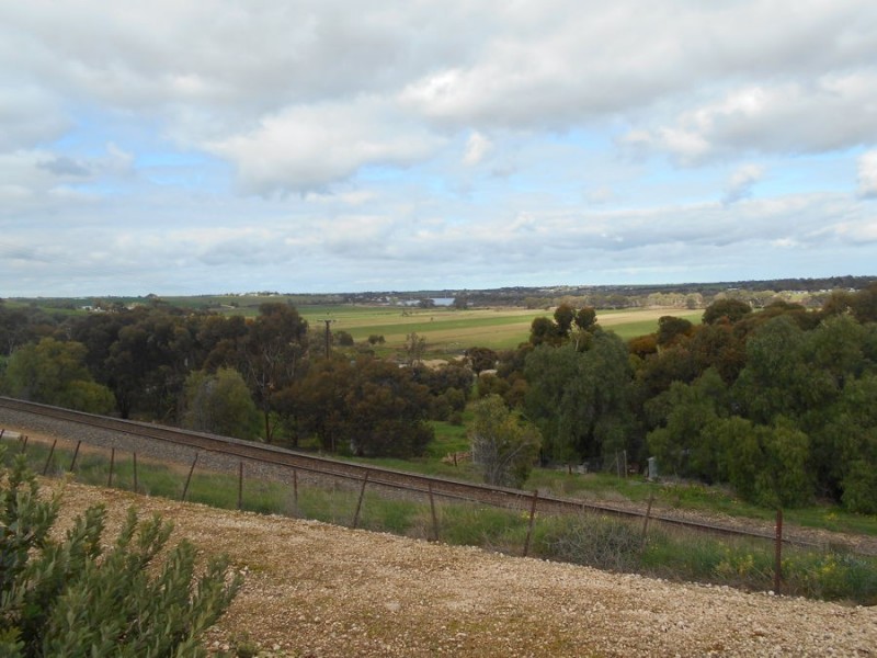 5168 Old Princes Highway (East), Murray Bridge East SA 5253