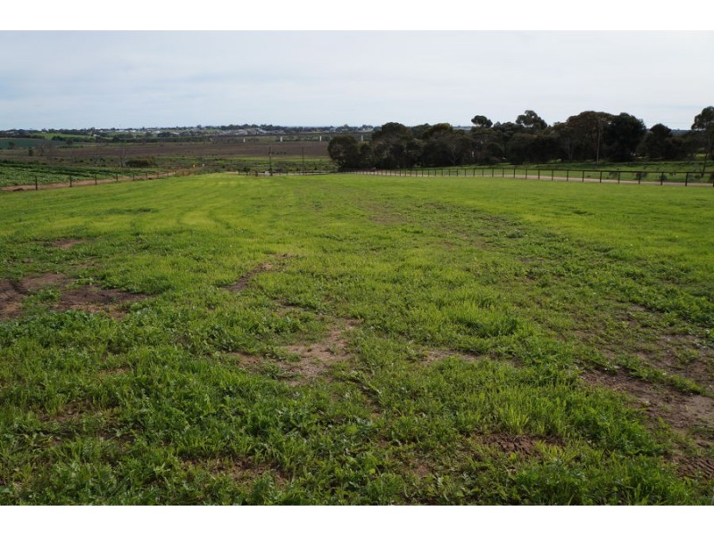 200 Swanport Village Road, Murray Bridge SA 5253