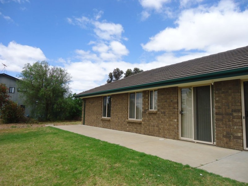 93 Clifftop Drive, Sunnyside, Murray Bridge SA 5253