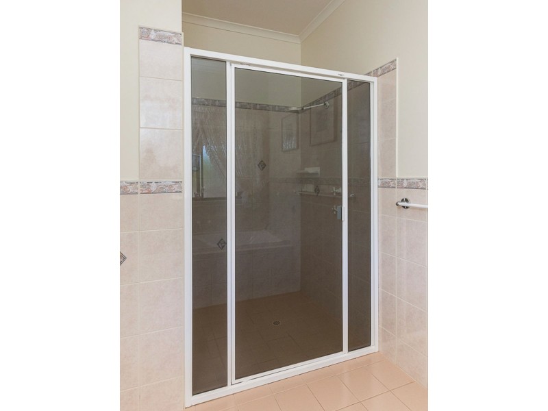 16 Queen Louisa Drive, Murray Bridge SA 5253