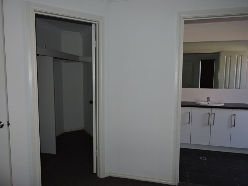 8 The Broadway, Murray Bridge SA 5253