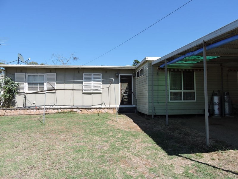 200 Mannum, Murray Bridge SA 5253